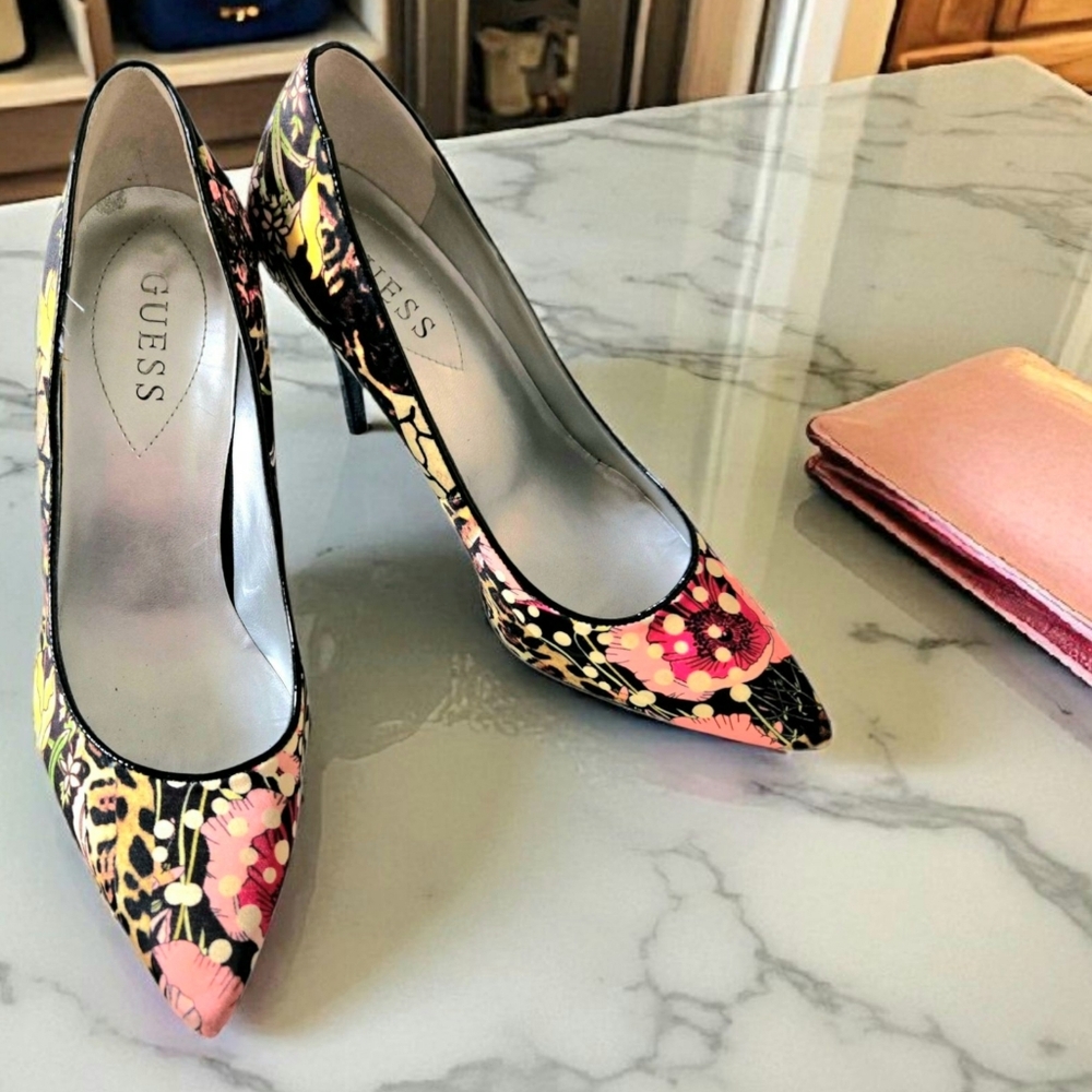 Guess Stiletto Pumps Floral Animal Print Wearable Art  Shoes Cottagecore Fairy